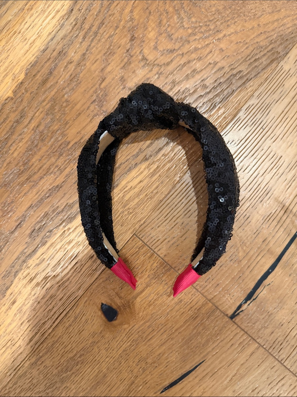 Sequin Knotted Headband with Pink Tip Accents